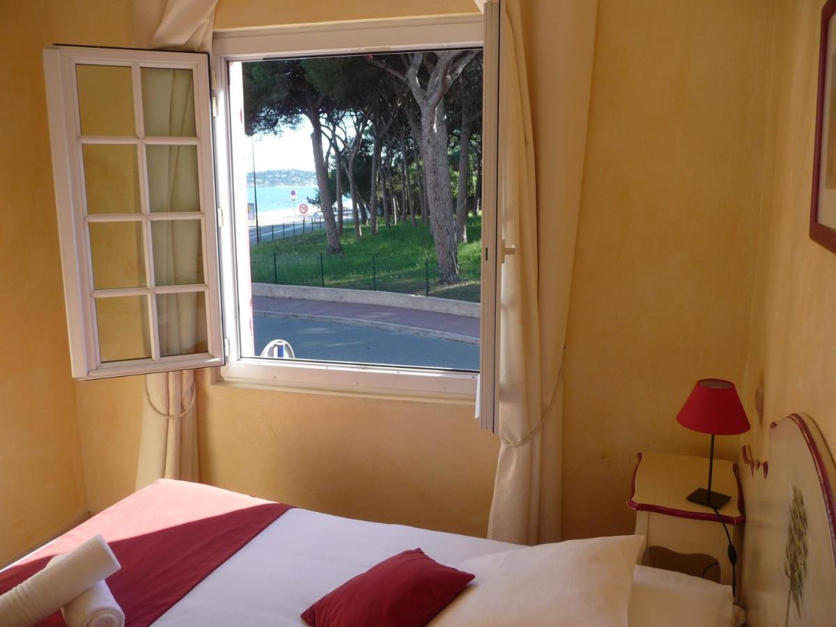 Hotel & Spa La Villa แซ็งต์-แมกซีม ภายนอก รูปภาพ